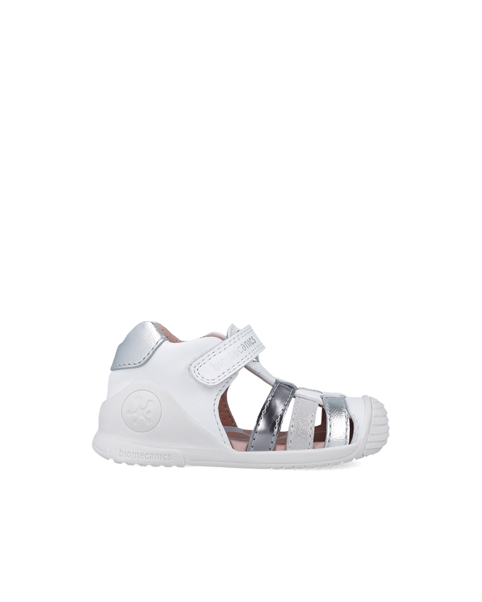 BIOMECANICS Sandale casual à brides blanc et argent (Napa) Pointure 23 Réf: 252104-B313 1 BIOMECANICS Sandale casual a brides blanc et argent Napa Pointure Ref B png