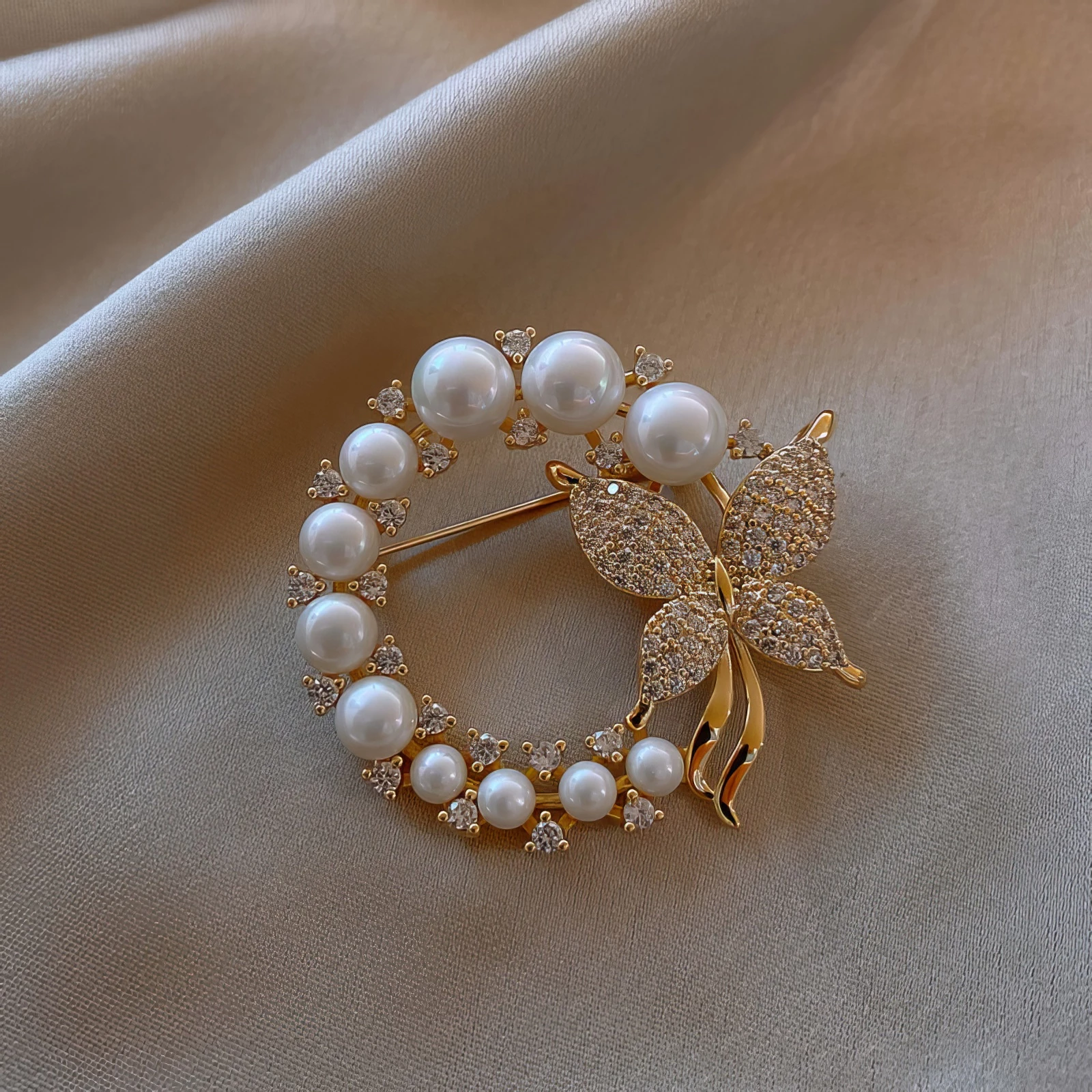 Broche Papillon et Perles ✨ 1 BJ CP webp