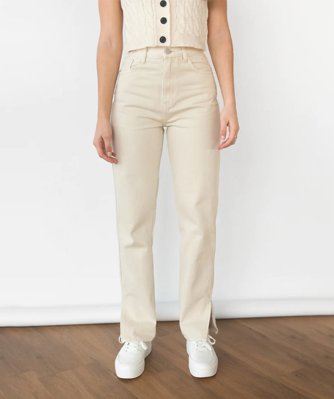 Jean Droit Taille Haute Fendu Sur Les Cotes