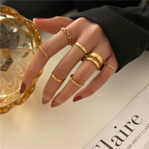 LOT BAGUE SIMPLICITY IS THE ULTIMATE