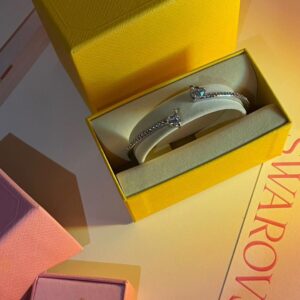 SWAROVSKI LOVE BRACELET