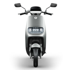 moto yadea es gris