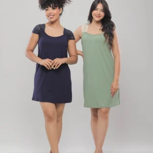 CHEMISE DE NUIT COURTE À DENTELLE AUX ÉPAULES