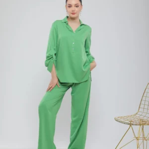 PANTALON LARGE À COUPE CONFORTABLE