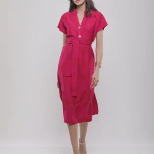 ROBE MIDI BRODÉE AVEC CEINTURE
