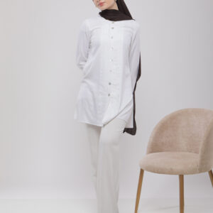 CHEMISE LONGUE EN LIN À PLIS
