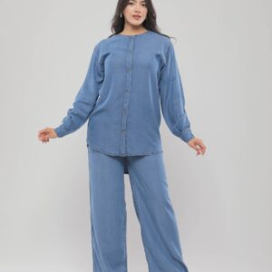 CHEMISE FLUIDE À COL ROND ET MANCHES LONGUE