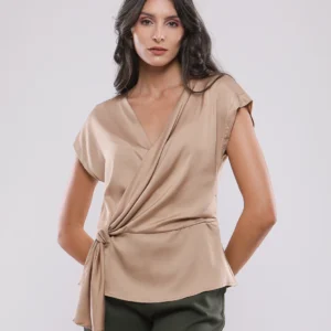 BLOUSE SATINÉE À NŒUD