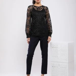 BLOUSE NOIR EN DENTELLE