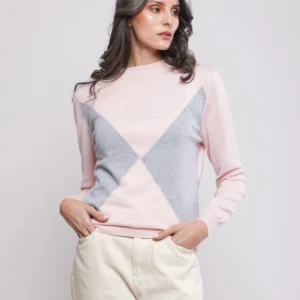 PULL EN MAILLE À LOSANGES