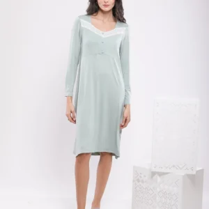 CHEMISE DE NUIT BRODE D’UNE DENTELLE