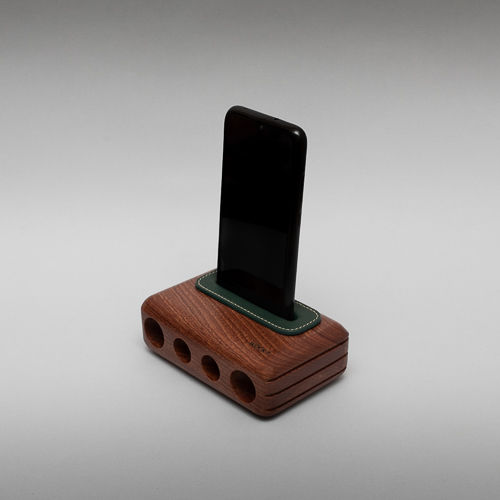 The Wamp : Acajou Olive 1 The Wamp : Acajou Olive