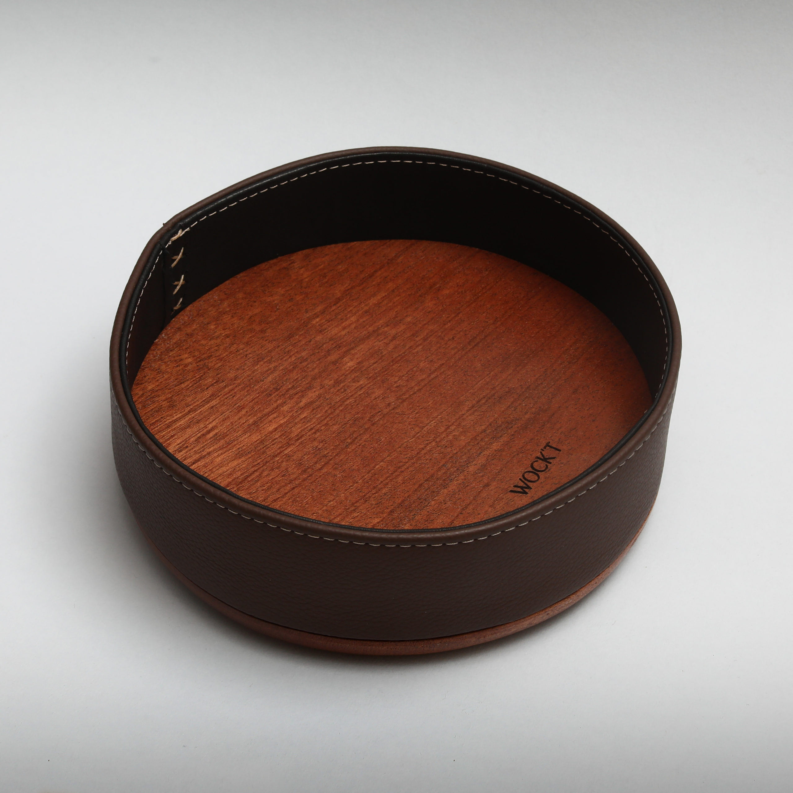 The Widy: Acajou Cuir Marron 1 The Widy: Acajou Cuir Marron