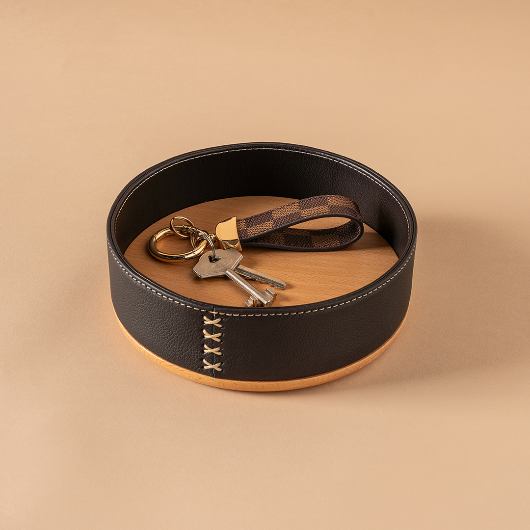 The Widy : Hêtre Jet Black 1 The Widy : Hêtre Jet Black