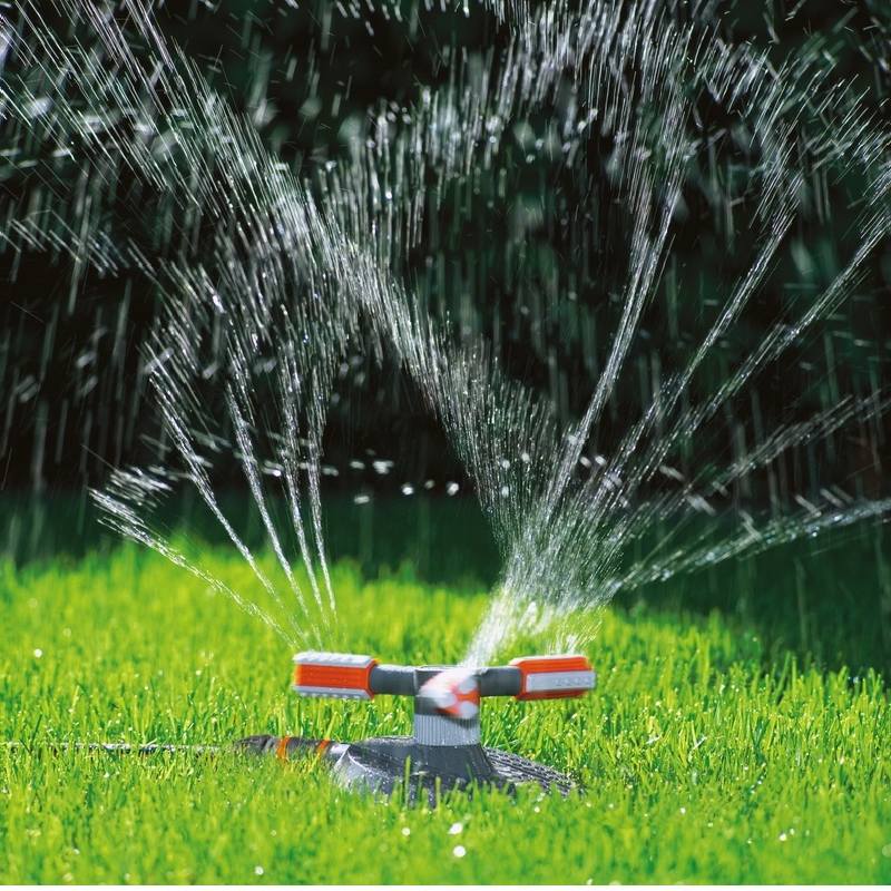 Arroseur circulaire Comfort Mambo ( 2062-20 ) - GARDENA 2 arroseur circulaire comfort mambo gardena