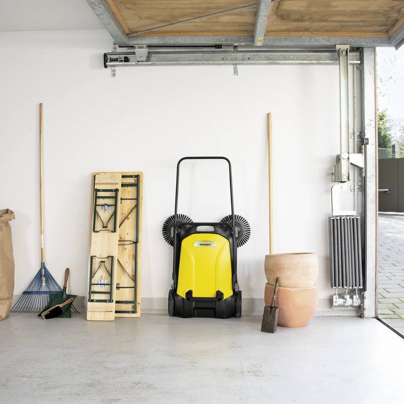Balayeuse Mécanique Kärcher S 4 - Noir et Jaune 4 balayeuse mecanique karcher s noir et jaune w