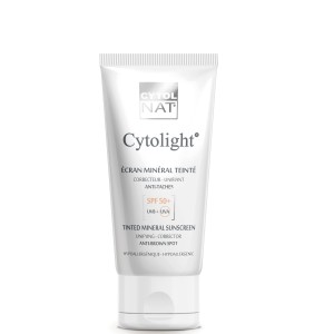 CYTOLNAT CYTOLIGHT ECRAN MINERAL TEINTEE ANTI TACHES SPF50+ 50ML 3 cytolnat cytolight ecran mineral teinte anti tahes spf ml