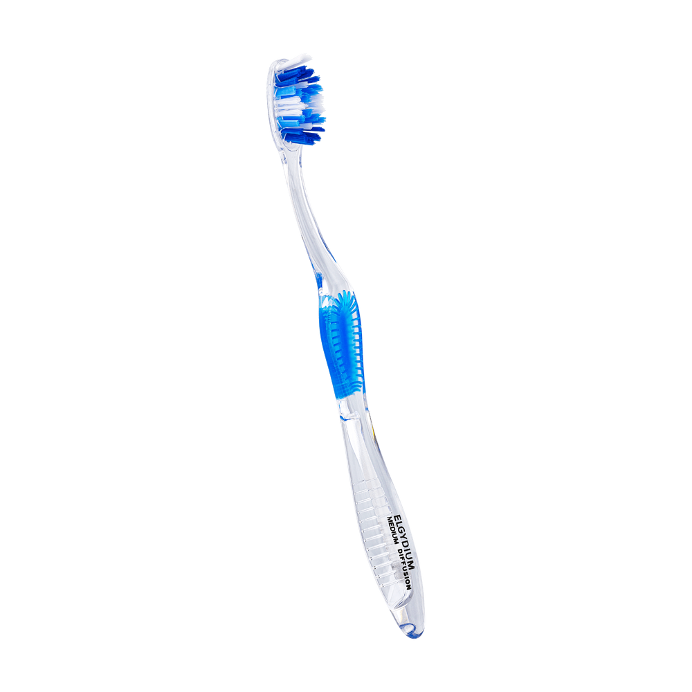 ELGYDIUM BROSSE A DENTS DIFFUSION SOUPLE 5 elgydium brosse a dents diffusion souple
