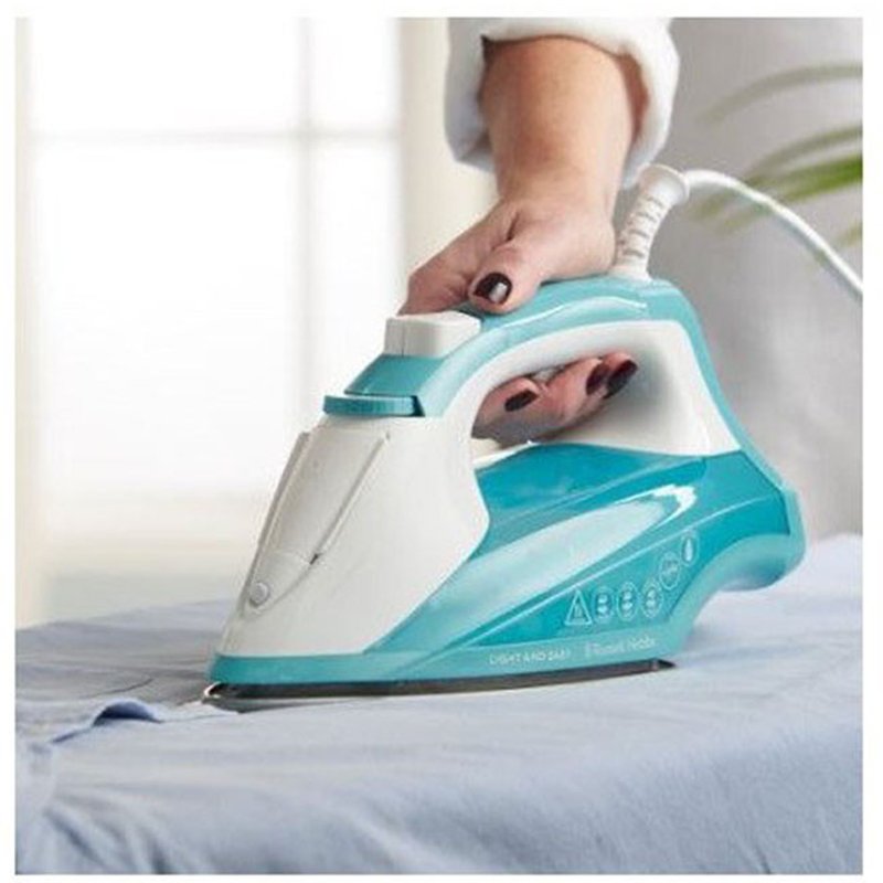 Fer à Repasser RUSSELL HOBBS Light And Easy 2400W - Bleu 4 fer a repasser russell hobbs light and easy w bleu