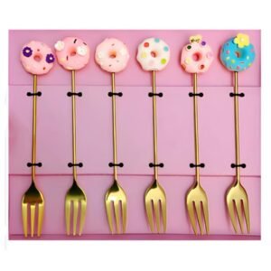 lot de fourchettes decoratives avec motifs gourmands dore