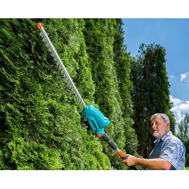 Taille-Haie Sur Perche GARDENA THS42/18V P4A Avec Batterie 3 taille haies sur perche gardena ths v pa avec batterie